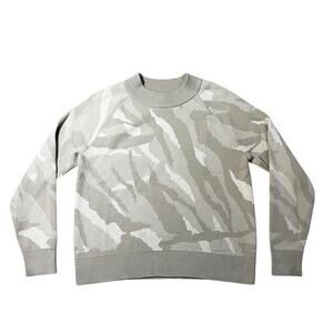 Athleta Short Sweater Thermolite Tan Camo Jacquard Crew Neck Merino Wool Size XS